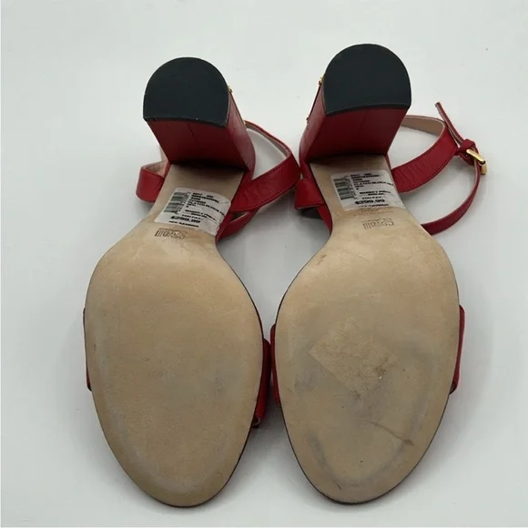 Cavalli Class by Robert Cavalli Leather Red
Block Heel size 39 Italian 9 US - Picture 5 of 9